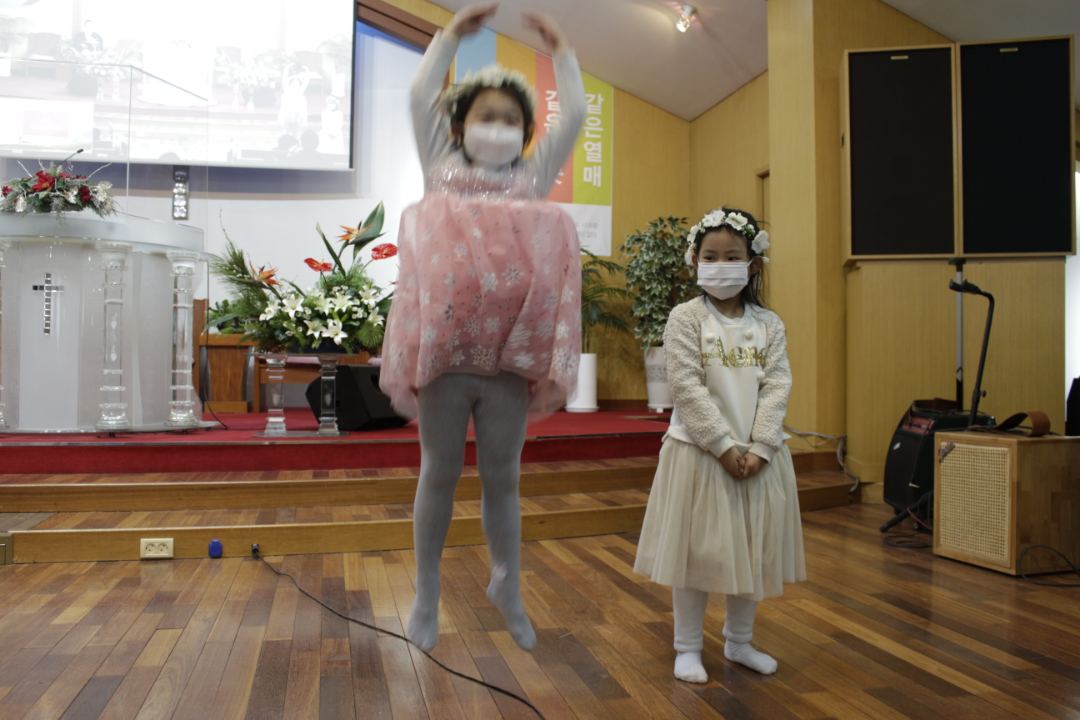 주일학교 성탄발표회 사진 8